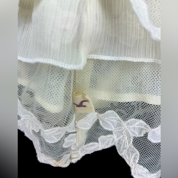 HOLLISTER Lace & Sheer Boho Style Tank- Medium - Picture 4 of 5